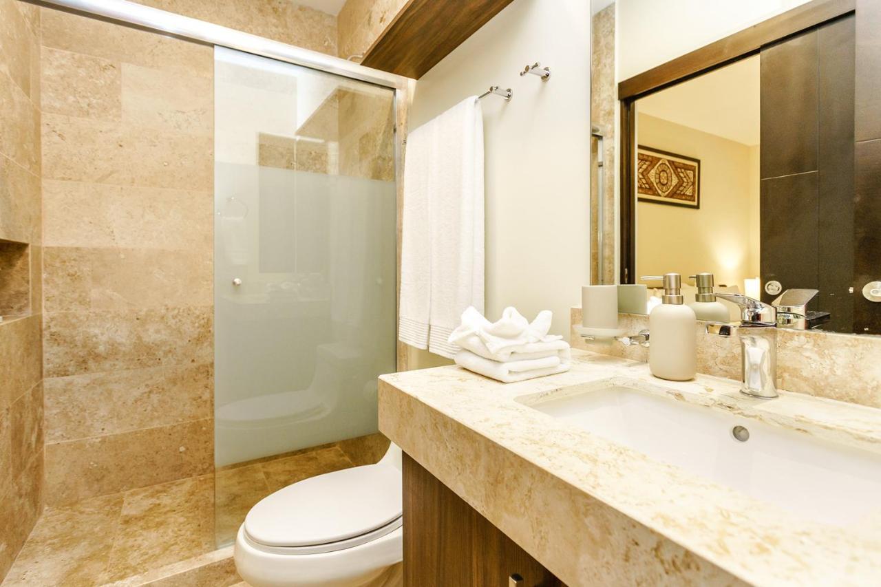 Luxurious Arenis Condo Living By Stella Rentals プレヤデルカーメン エクステリア 写真